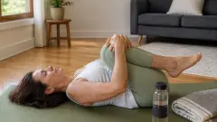 Étirement bas du dos : 7 mouvements doux à faire à la maison