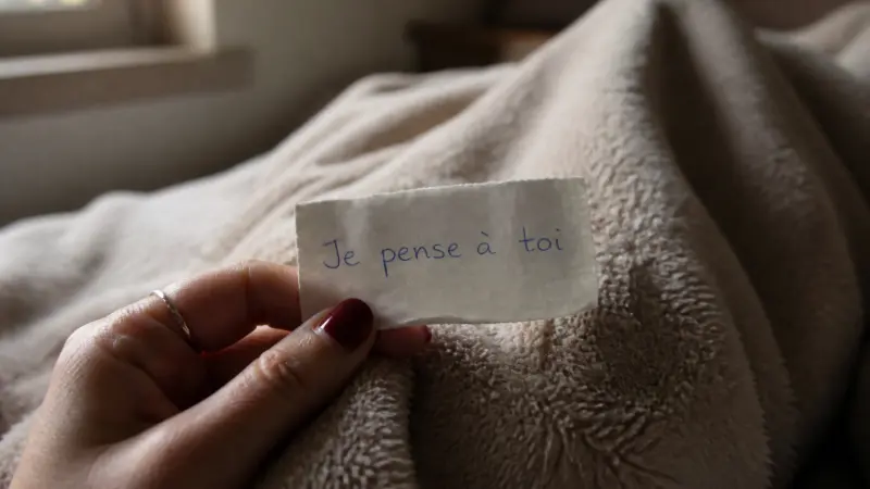 Pensée positive pour une personne malade : exemples de phrases réconfortantes